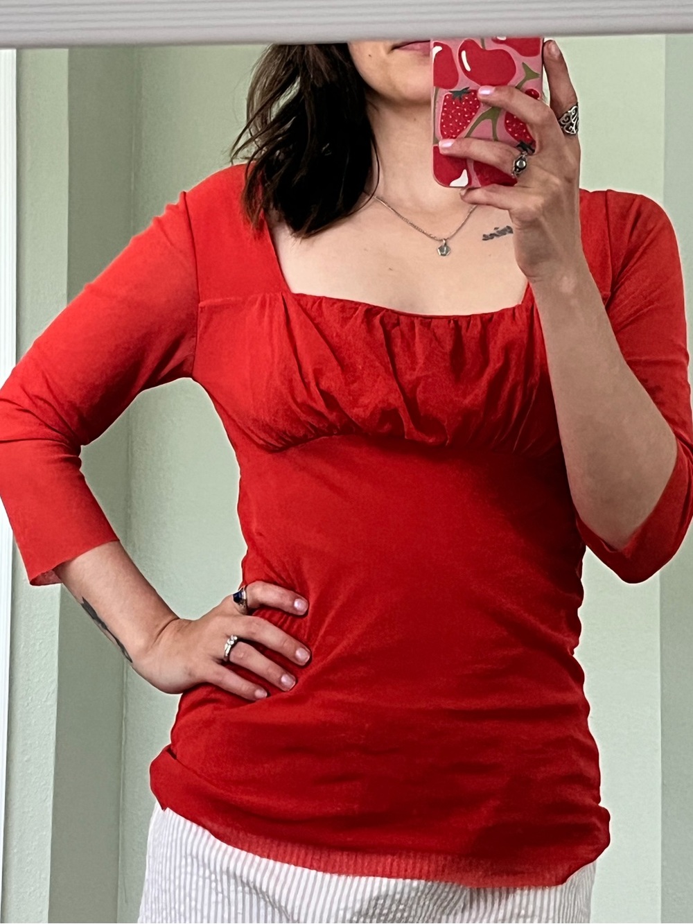 Vintage Y2K Daisy & Clover Red Ruched Milkmaid Top